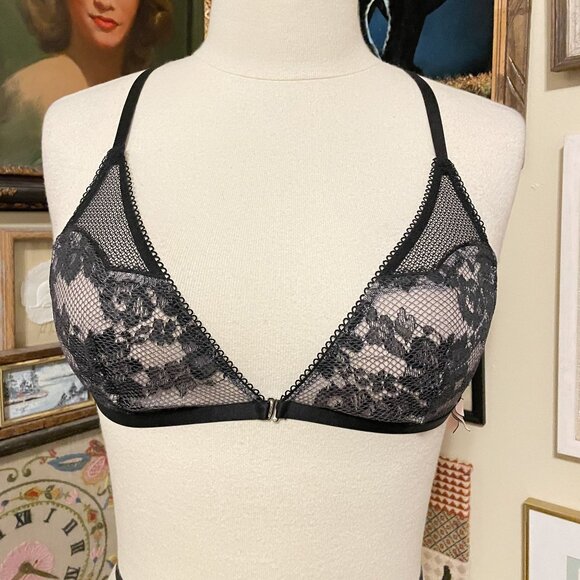 Victorias Secret Black Lace Sheer Triangle Bralette with Adjustable Strap Size L - Picture 1 of 4